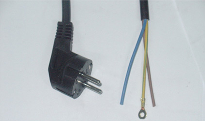 Cable with plyge 3*1.50 200 cm
